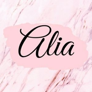 Meet your Posher, Alia